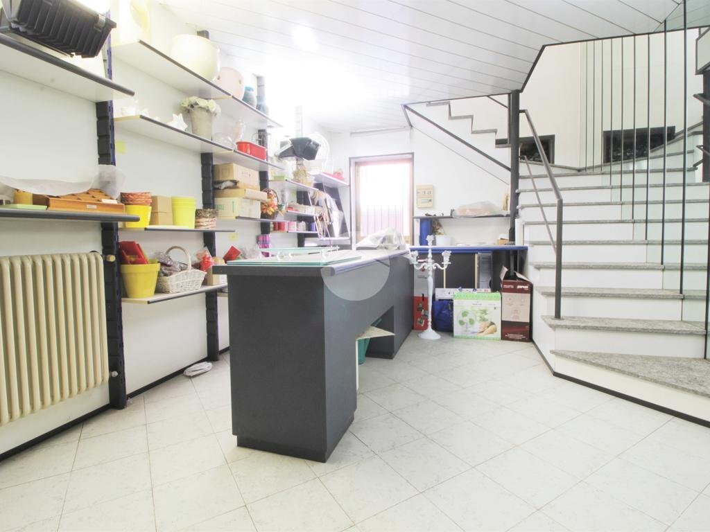 casa indipendente in vendita a Brandizzo