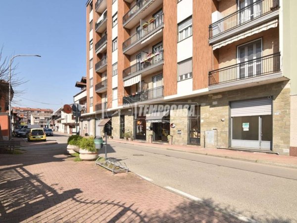 negozio in vendita a Brandizzo