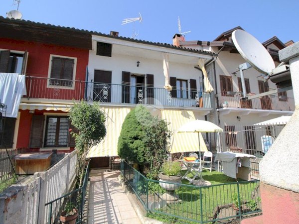 casa indipendente in vendita a Brandizzo