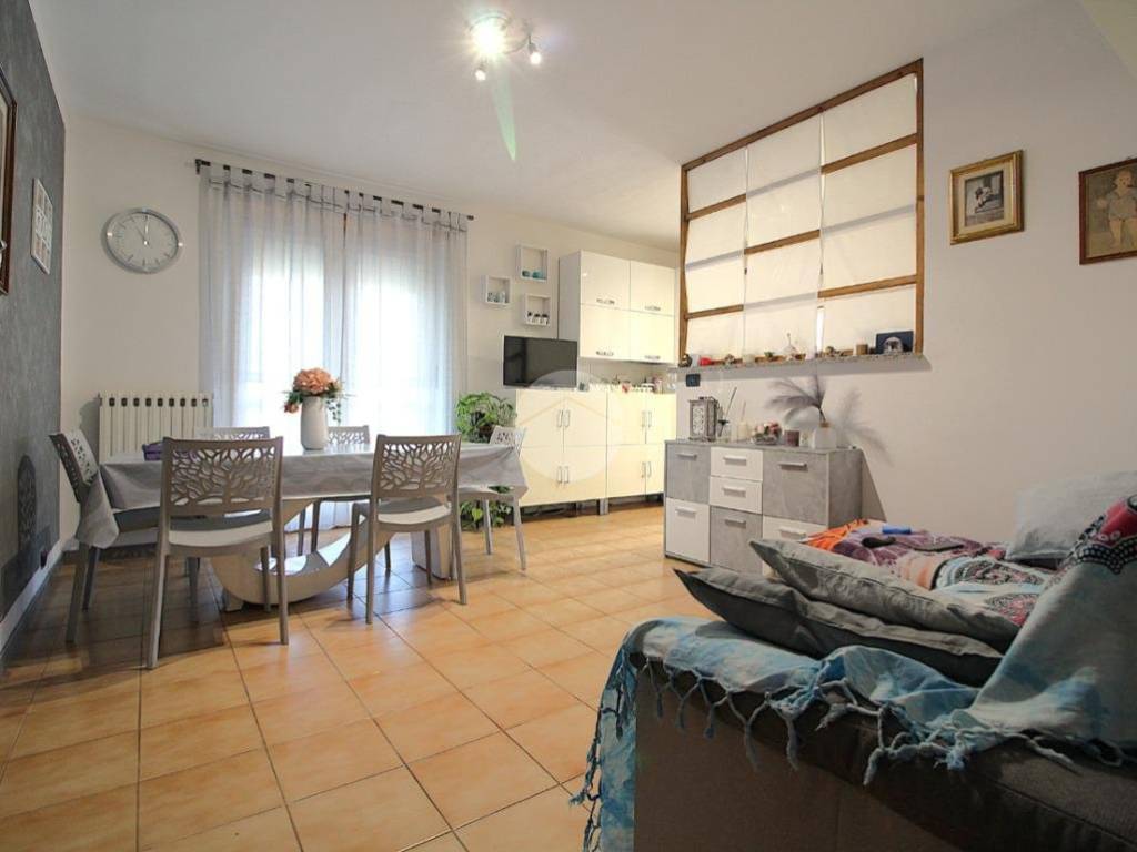 appartamento in vendita a Brandizzo