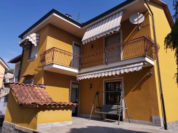 casa indipendente in vendita a Brandizzo