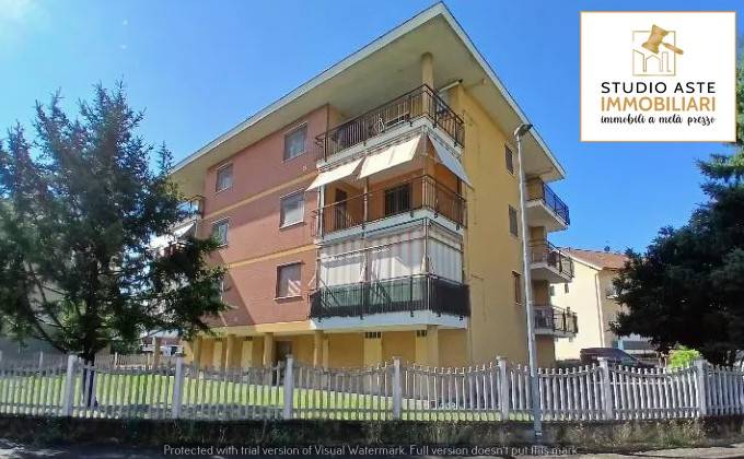 casa indipendente in vendita a Brandizzo