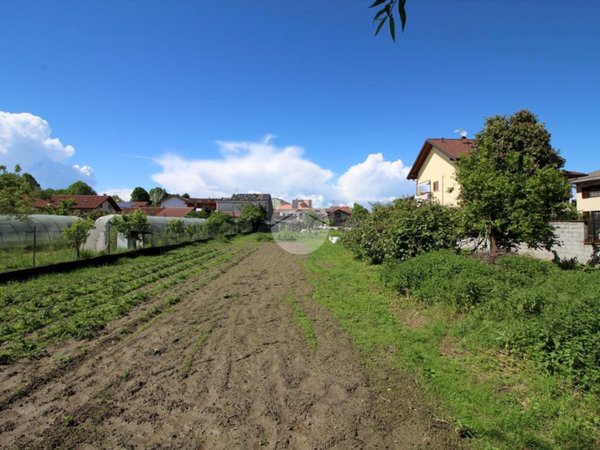 terreno edificabile in vendita a Brandizzo