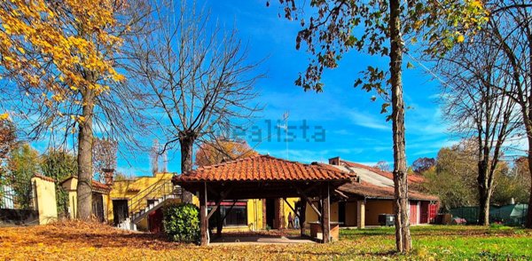 casa indipendente in vendita a Brandizzo