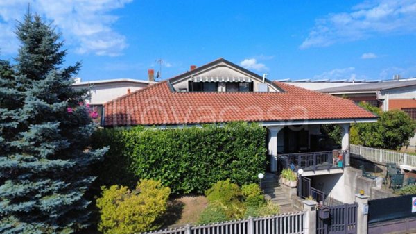 casa indipendente in vendita a Brandizzo