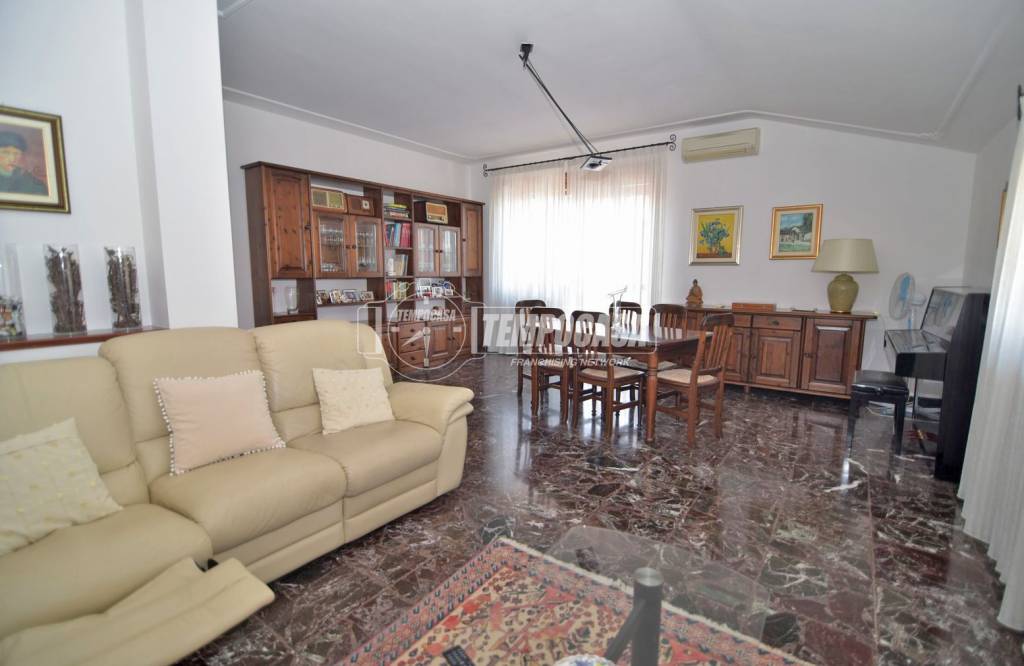 appartamento in vendita a Brandizzo
