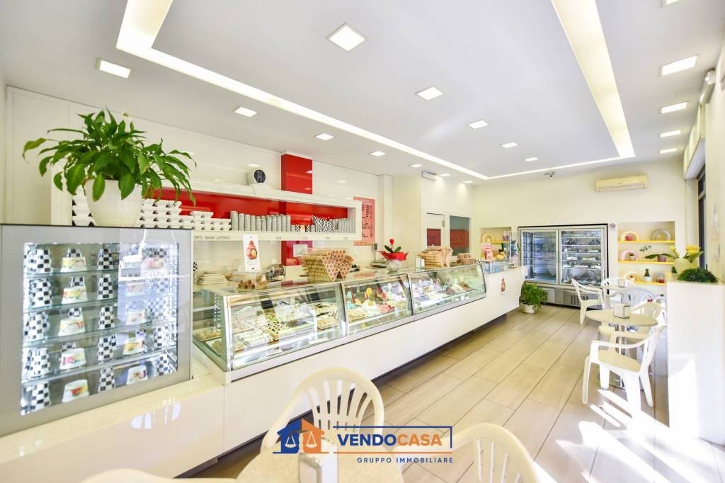 negozio in vendita a Brandizzo