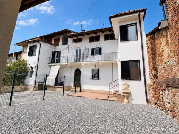 casa semindipendente in vendita a Brandizzo