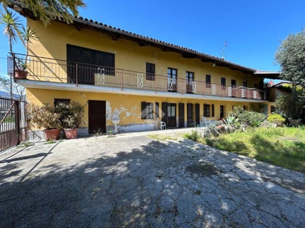 casa indipendente in vendita a Bricherasio