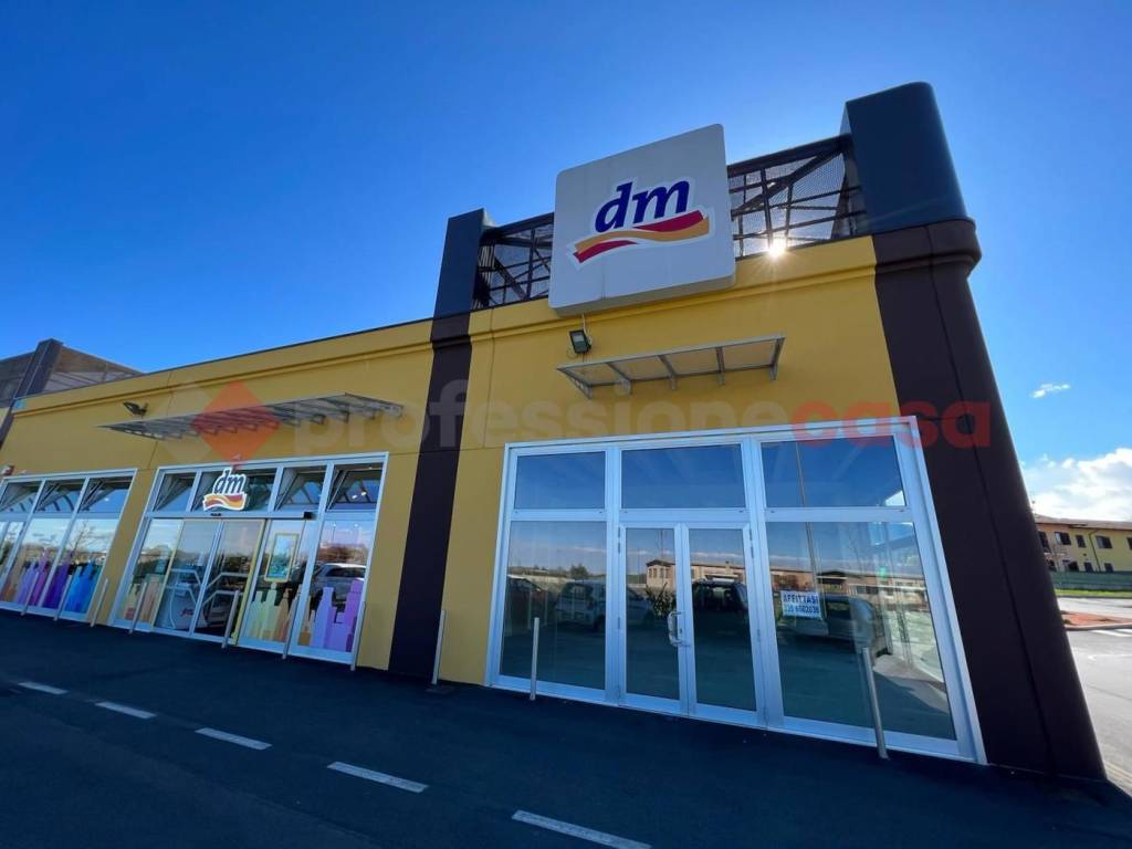 negozio in vendita a Bricherasio