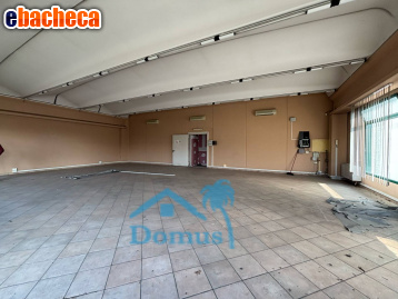locale commerciale in vendita a Bricherasio
