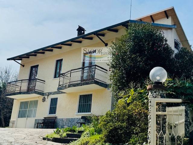 casa indipendente in vendita a Bricherasio