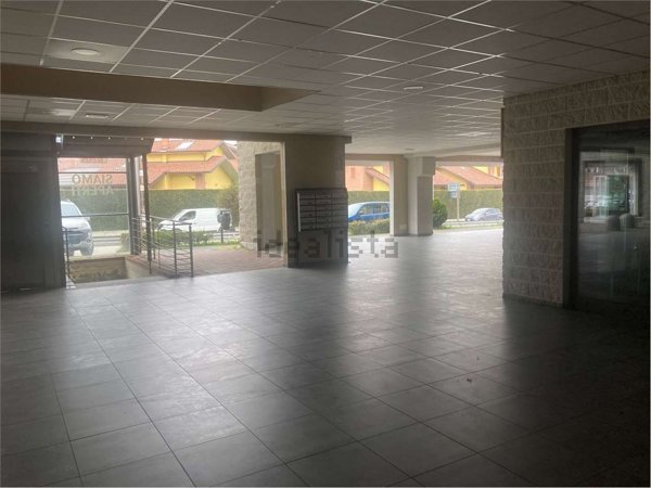 locale commerciale in vendita a Bricherasio