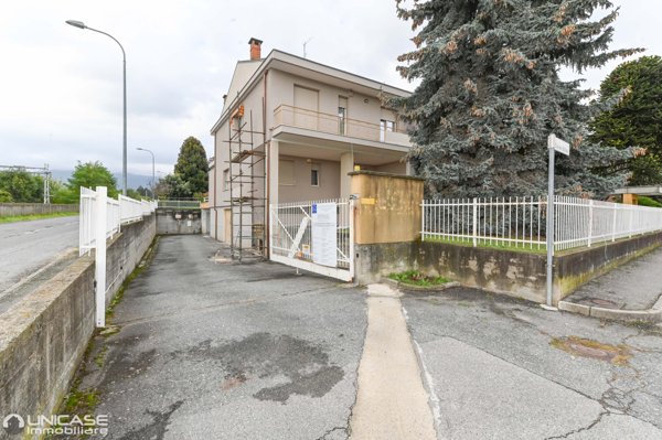 casa indipendente in vendita a Bricherasio