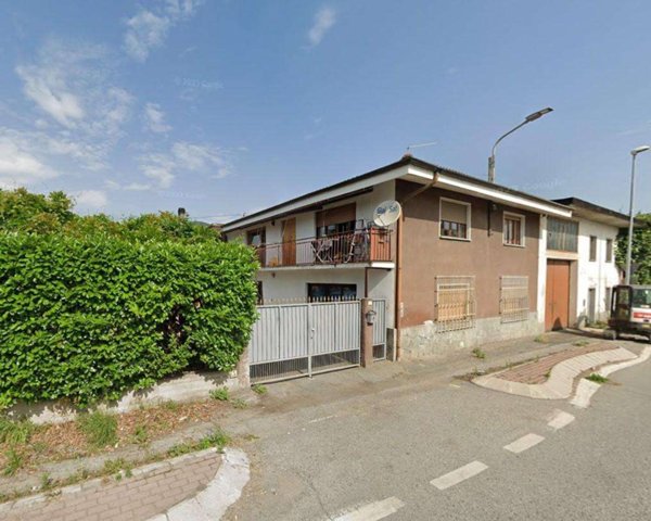 appartamento in vendita a Bricherasio in zona Cappella Moreri