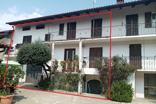 casa indipendente in vendita a Bricherasio
