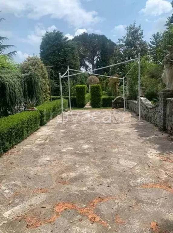 casa indipendente in vendita a Bricherasio