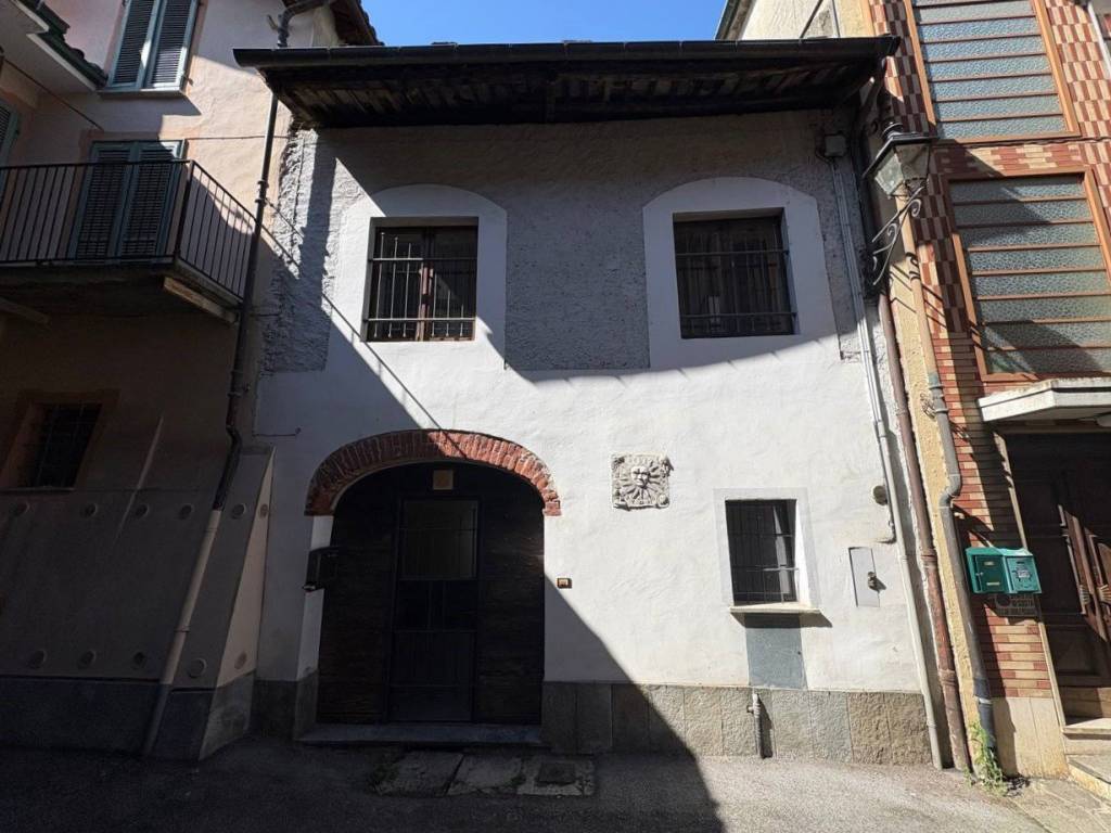 casa indipendente in vendita a Bricherasio