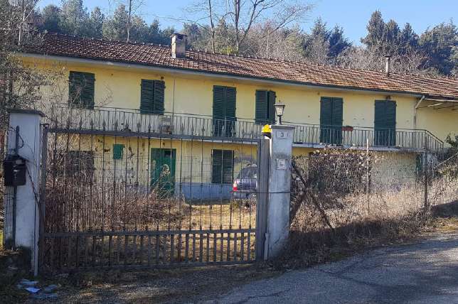 intera palazzina in vendita a Bricherasio