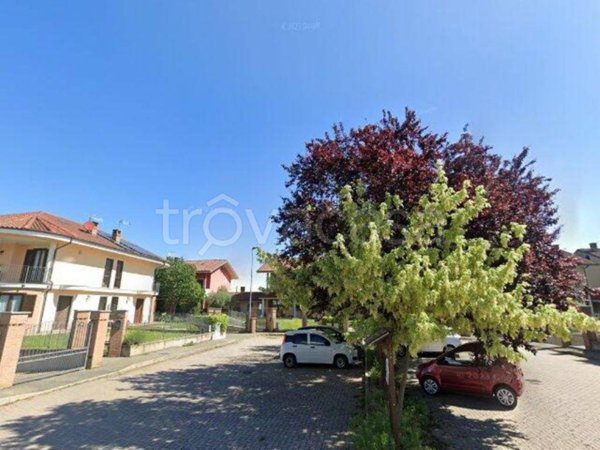 casa indipendente in vendita a Bricherasio