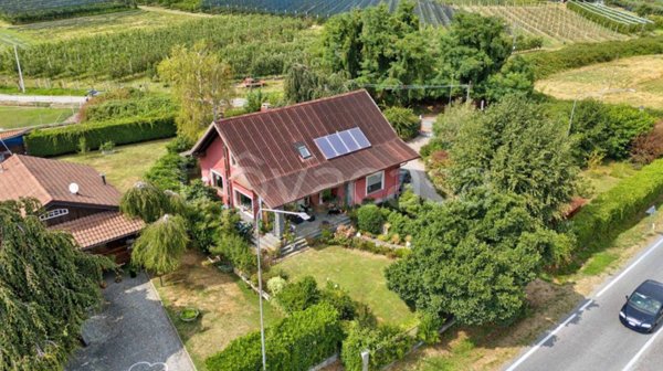 casa indipendente in vendita a Bricherasio