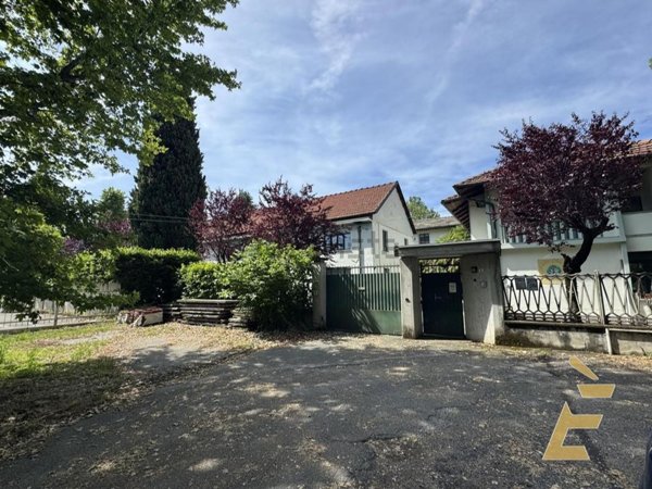 terreno edificabile in vendita a Bricherasio