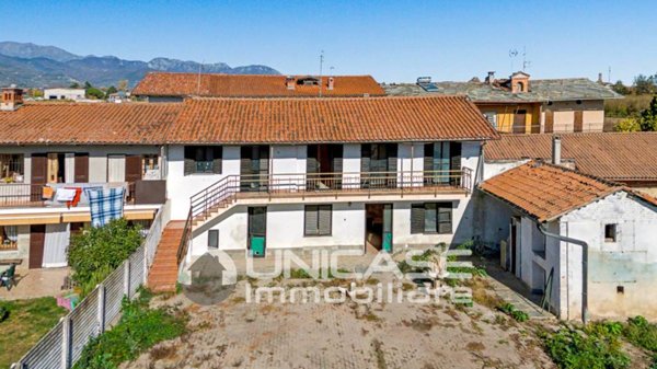 casa indipendente in vendita a Bricherasio