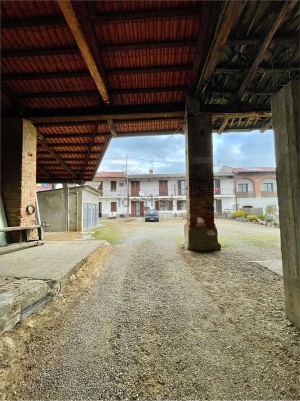 casa semindipendente in vendita a Bricherasio