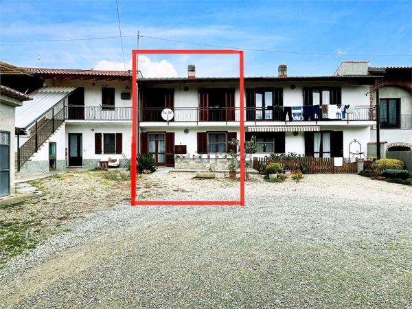 casa semindipendente in vendita a Bricherasio