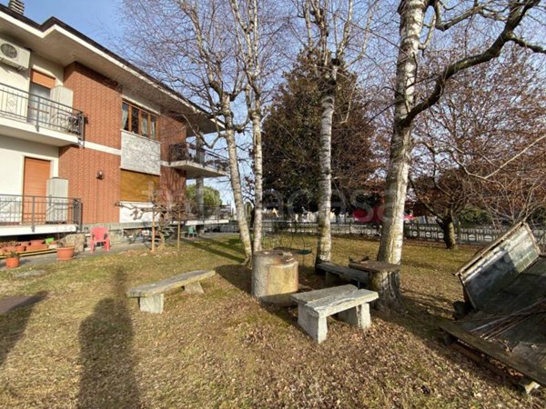 appartamento in vendita a Bricherasio in zona Cappella Moreri