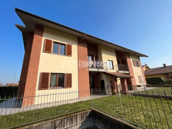 appartamento in vendita a Bricherasio in zona Cappella Moreri