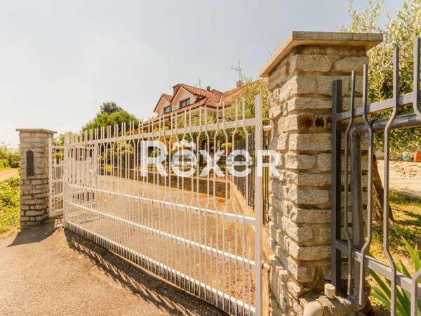 casa indipendente in vendita a Bricherasio