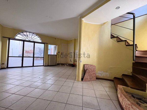 casa indipendente in vendita a Bricherasio