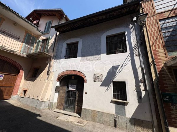 casa indipendente in vendita a Bricherasio