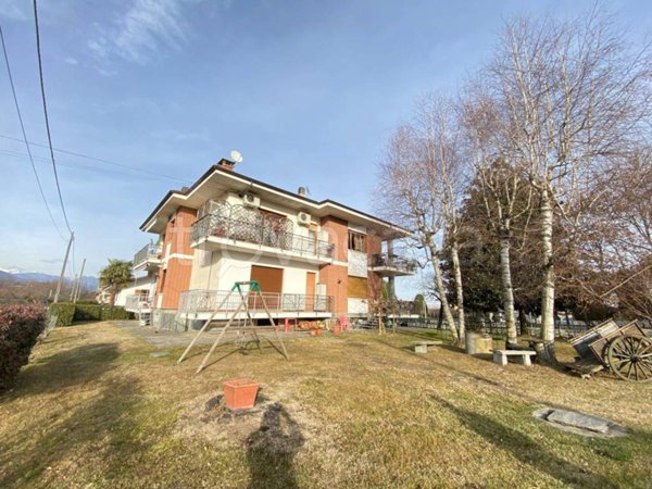 appartamento in vendita a Bricherasio in zona Cappella Moreri