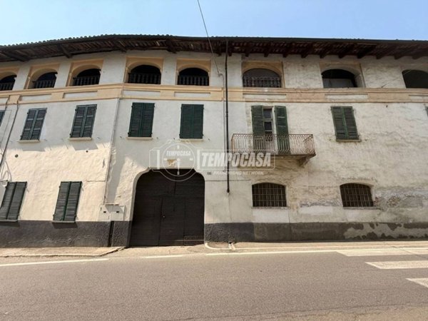 casa indipendente in vendita a Bricherasio