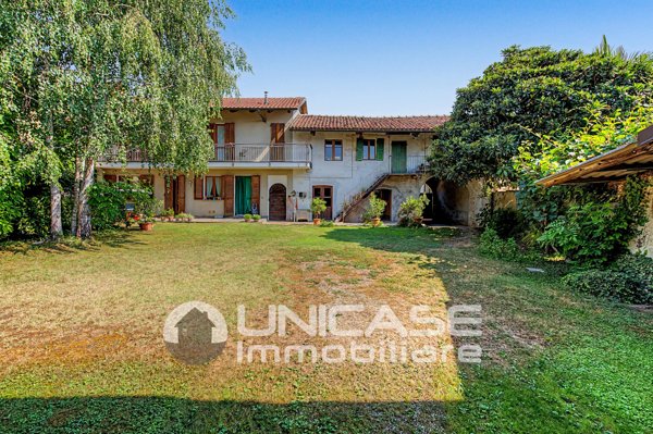 casa indipendente in vendita a Bricherasio