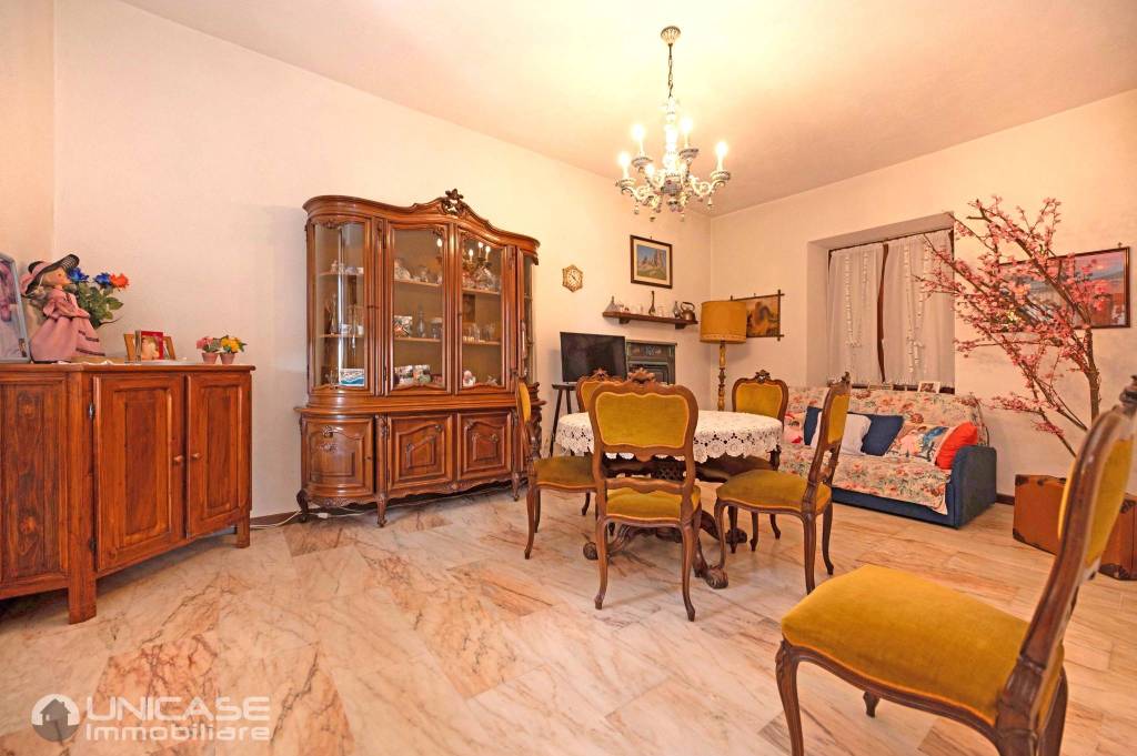 appartamento in vendita a Bricherasio in zona Cappella Moreri