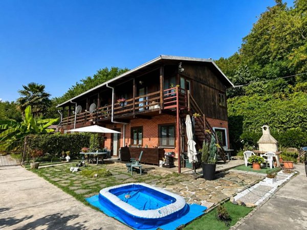 casa indipendente in vendita a Bricherasio in zona Cappella Moreri