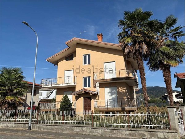 casa indipendente in vendita a Bricherasio