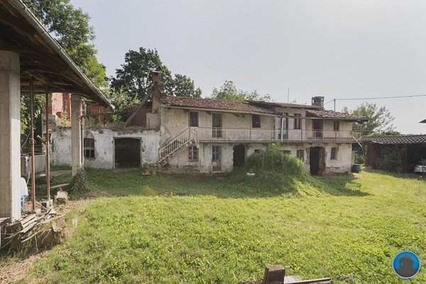 appartamento in vendita a Bricherasio in zona Cappella Moreri