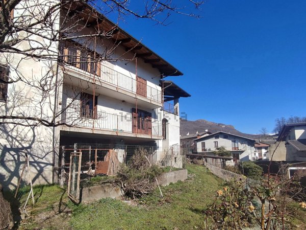 casa semindipendente in vendita a Brosso