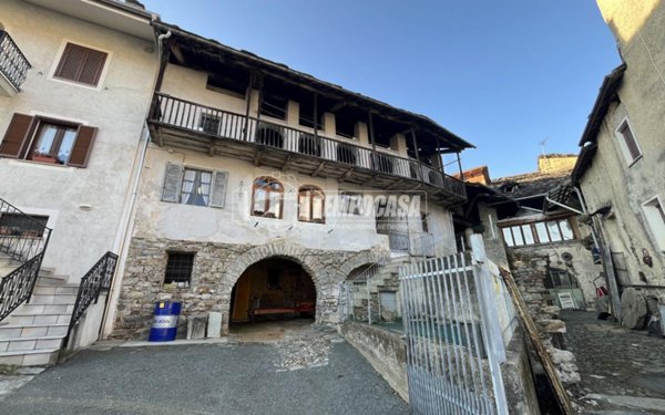 casa indipendente in vendita a Brosso