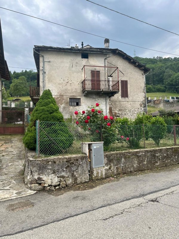 casa indipendente in vendita a Brosso