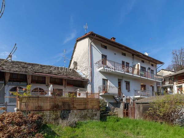 casa indipendente in vendita a Brosso