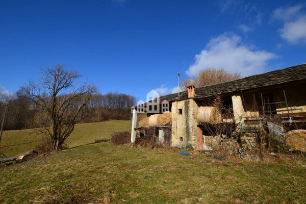 casa indipendente in vendita a Brosso