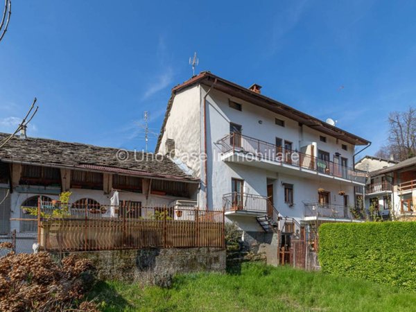 casa indipendente in vendita a Brosso