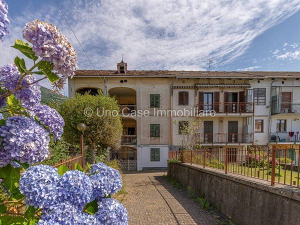 casa indipendente in vendita a Brosso