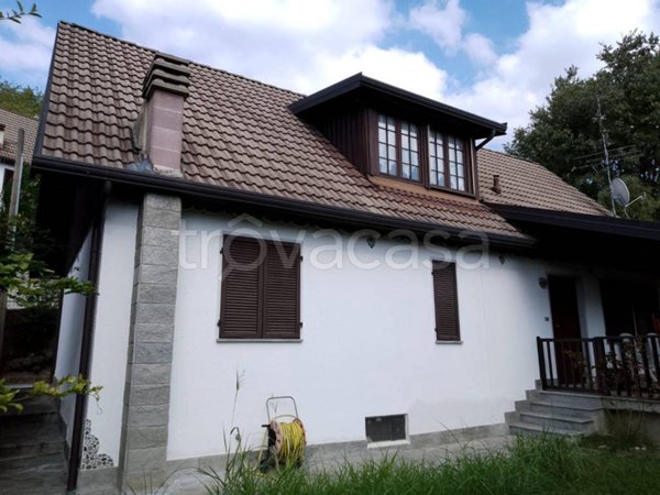 casa indipendente in vendita a Brozolo in zona Stazione