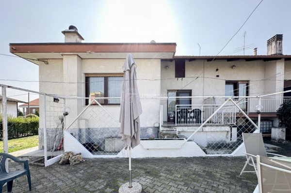 casa indipendente in vendita a Bruino